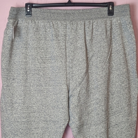 Old Navy Heather Gray Drawstring Waist Sweatpants with Pockets - Picture 5 of 10